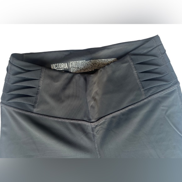 Victoria Sport Total Knockout Tight Leggings - Picture 3 of 7